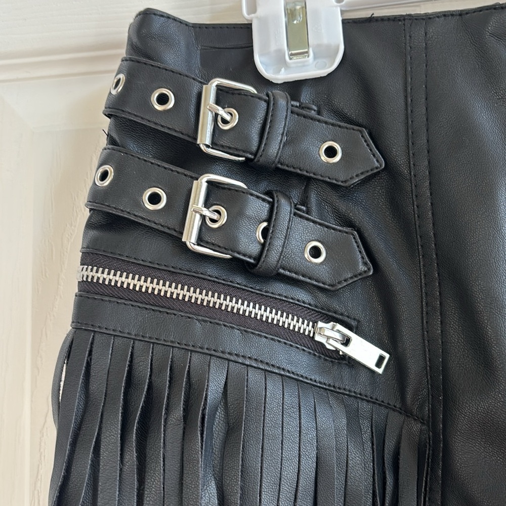 NWT Black Faux Leather Skirt - Picture 4 of 13